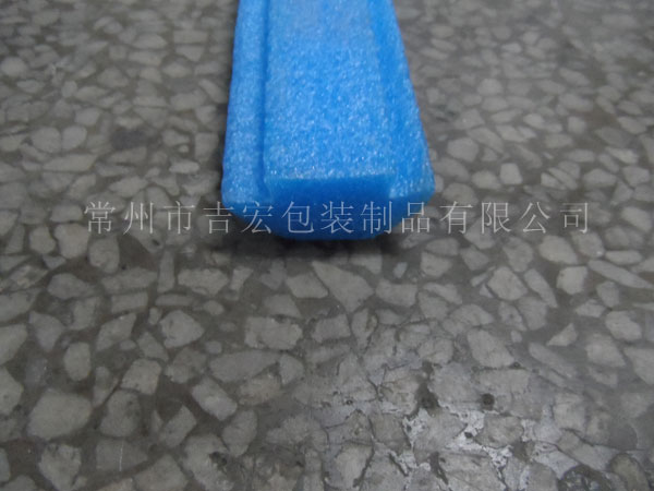 珍珠棉護(hù)角擁有不錯(cuò)的減震效果